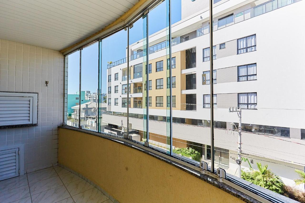 1040 - Departamento 2 Quartos Na Rua Pirajica . 200 M Da Praia Bombinhas Centro Buitenkant foto